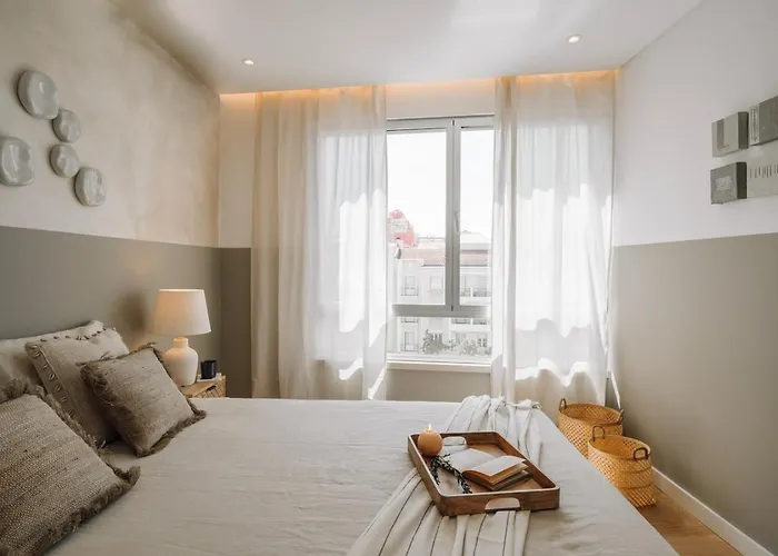 Montalto - 1 Bedroom And Parking In Alvalade