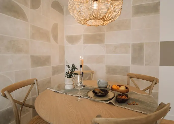 Montalto - 1 Bedroom And Parking In Alvalade 公寓